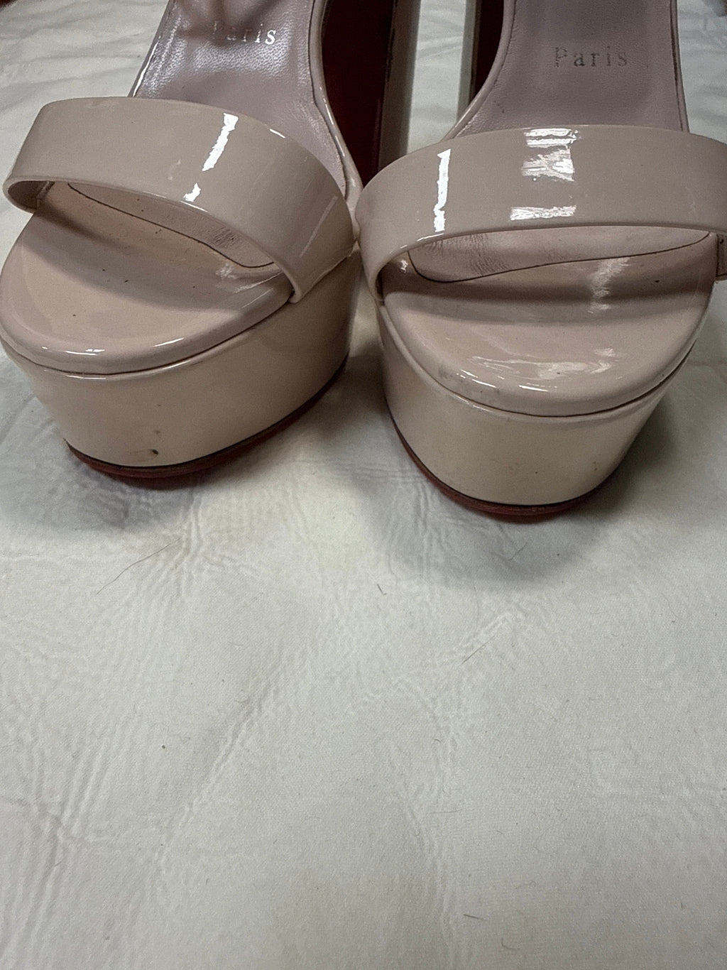 Christian Louboutin Beige Patent Pump 39.5/9US