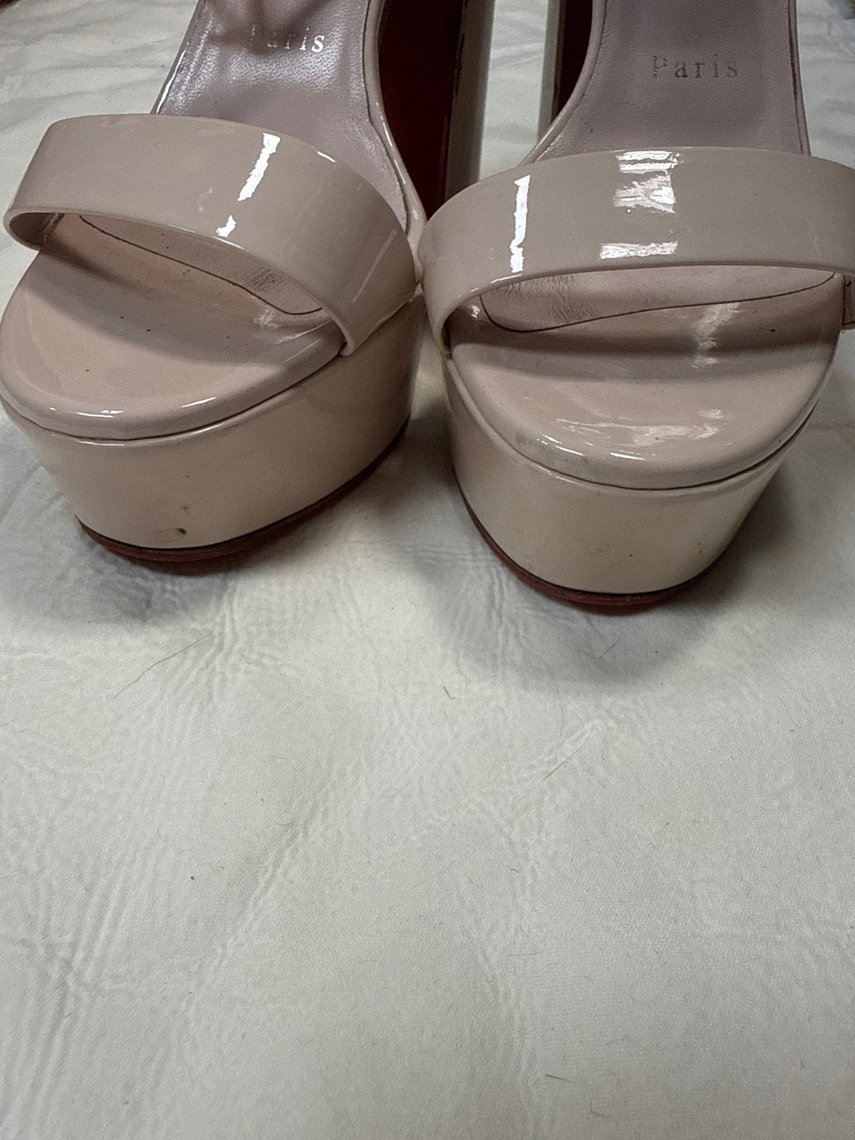 Christian Louboutin Beige Patent Pump 39.5/9US