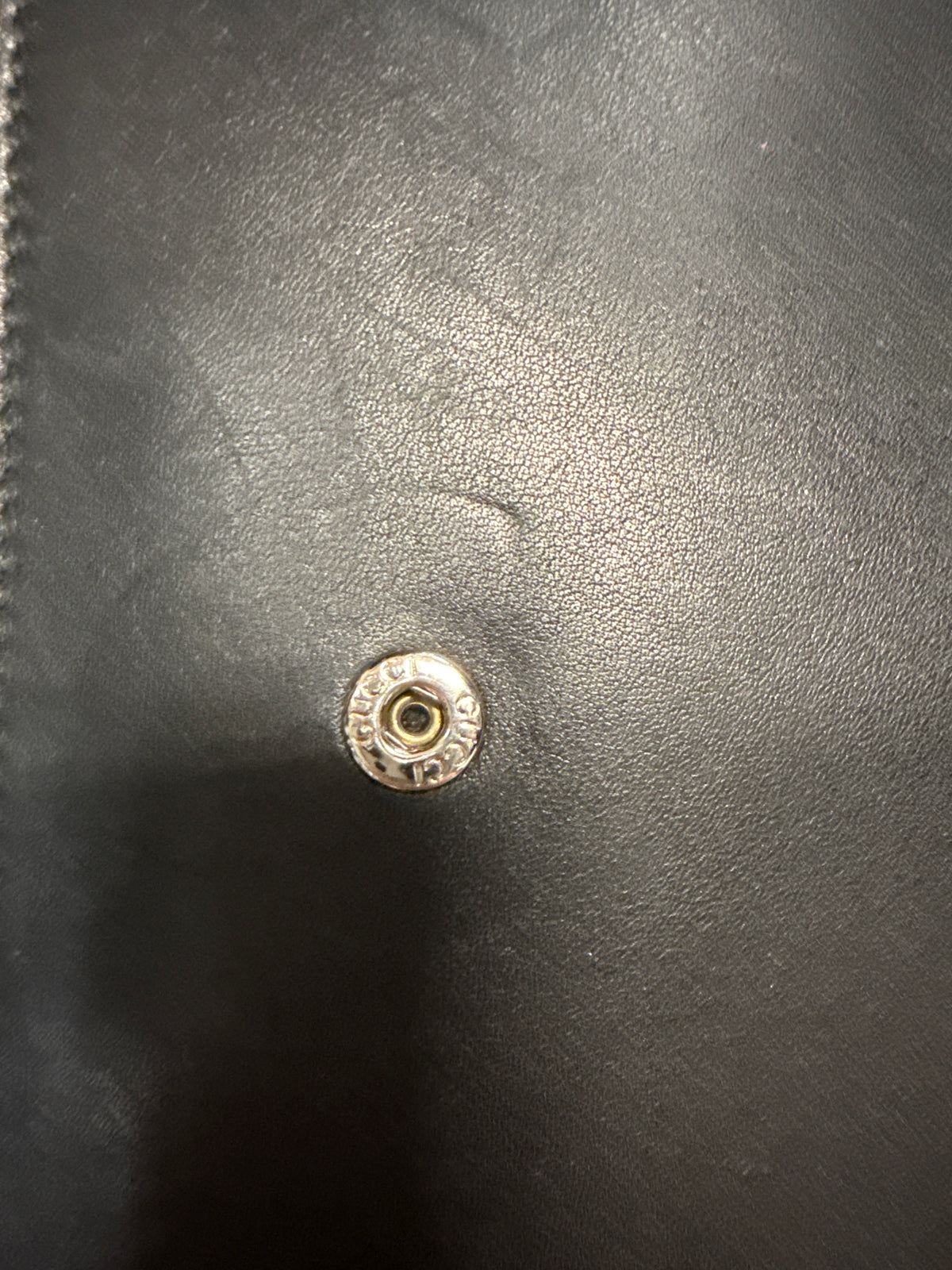 Black Gucci Wallet On Chain SHW