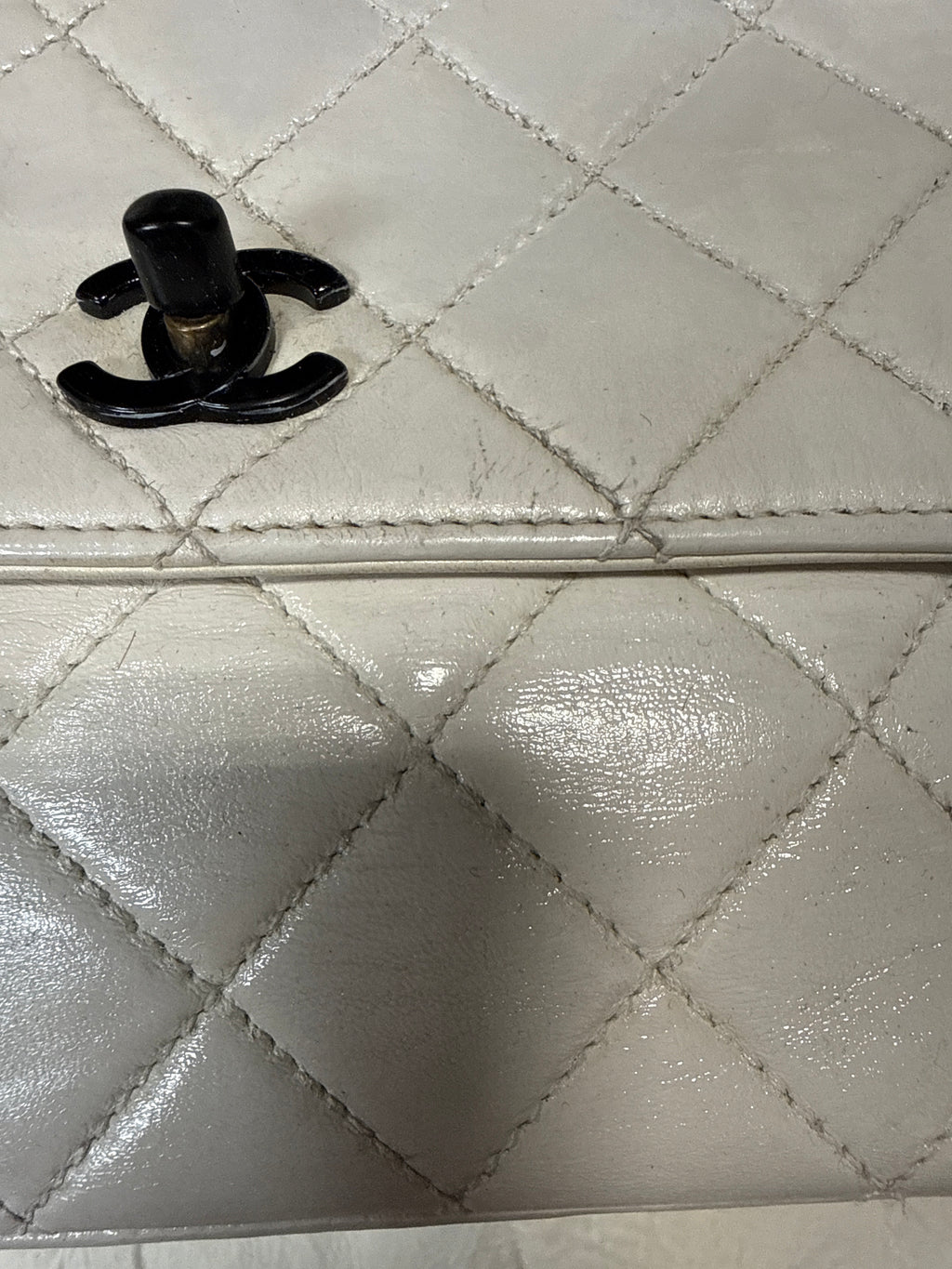 Chanel Timeless Classique Leather Shoulder Bag