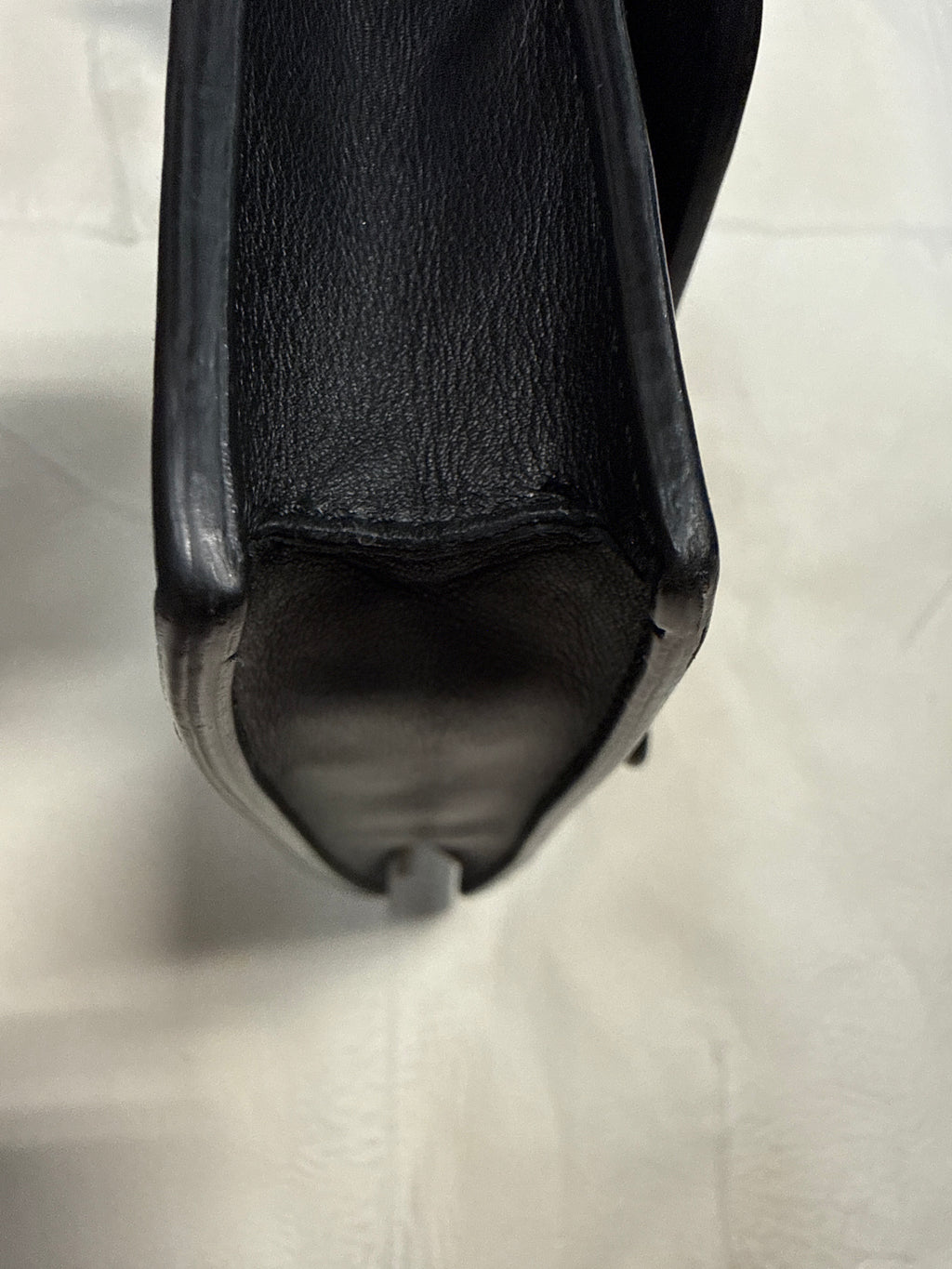 Black Gucci Wallet On Chain SHW