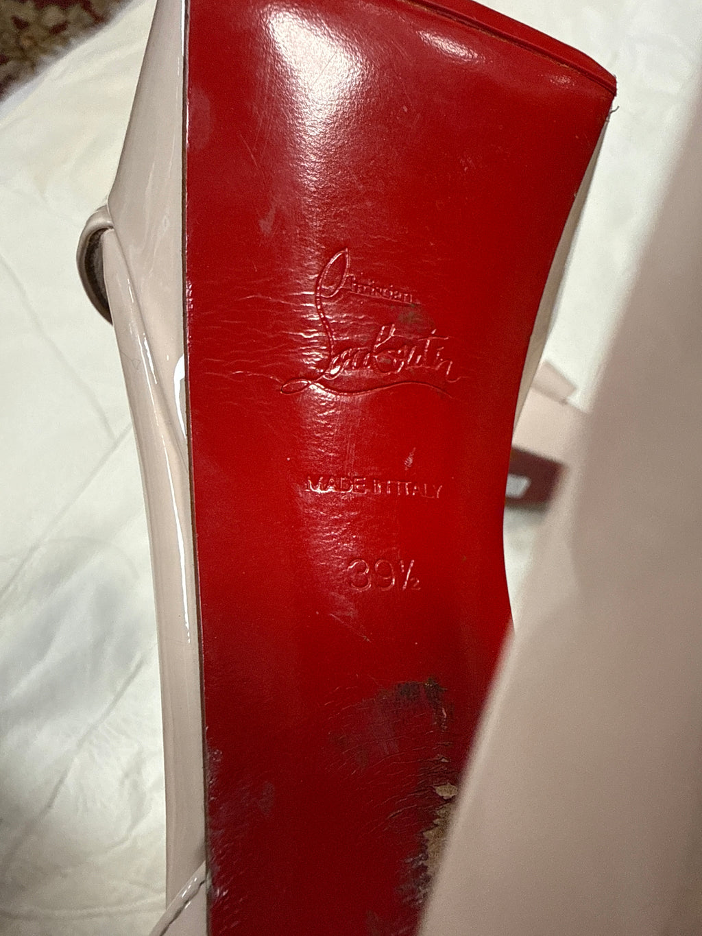 Christian Louboutin Beige Patent Pump 39.5/9US