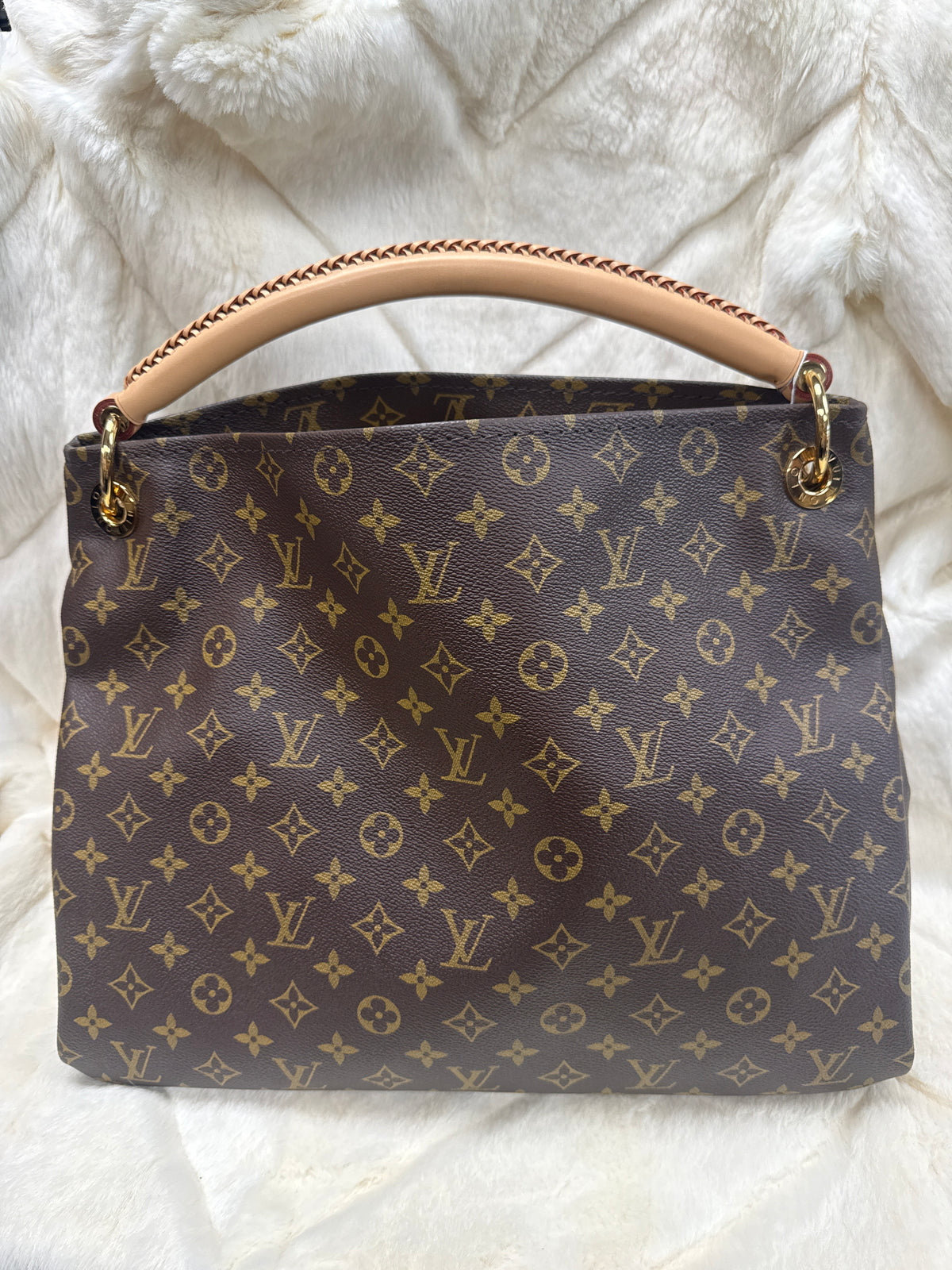 Louis Vuitton Monogram Artsy MM