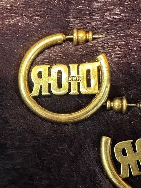 Classic Dior gold hoop Earrings