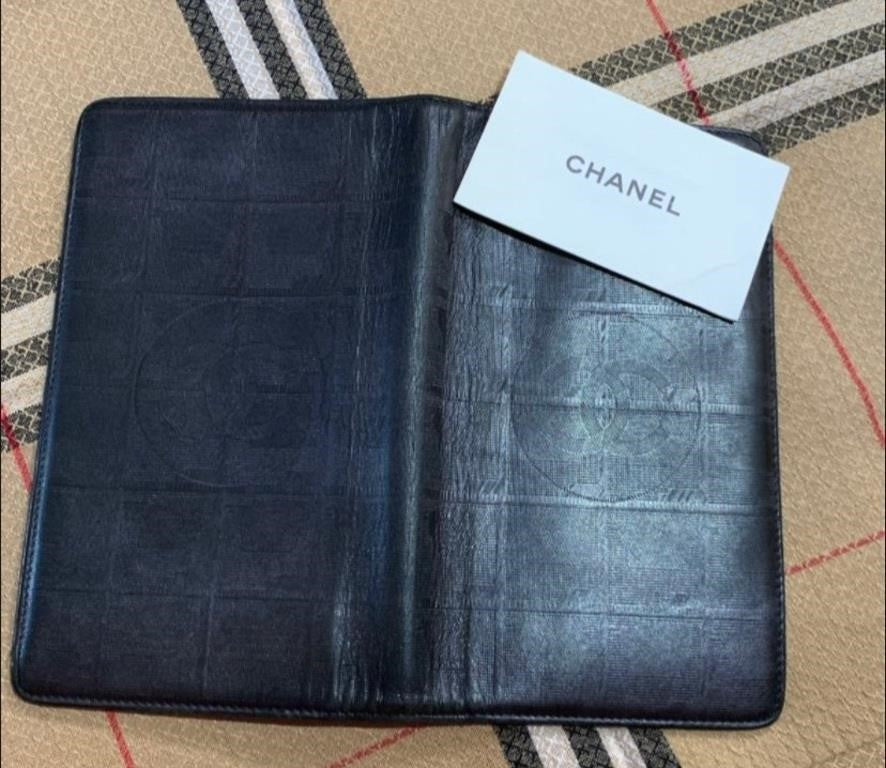 CHANEL Classic Unisex CC Window Pane Long Wallet